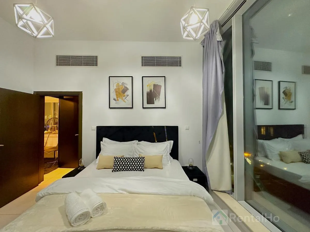 Lxry Full Marina View & Rooftop Pool 40% Off Dubai