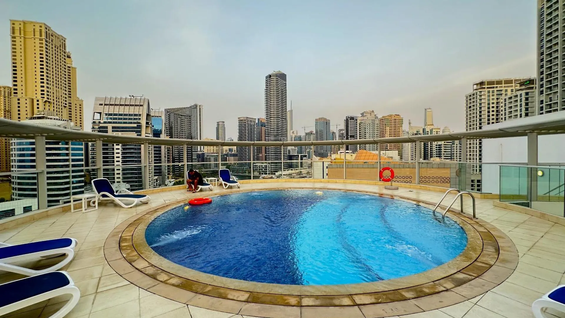 Lxry Full Marina View & Rooftop Pool 40% Off Dubai